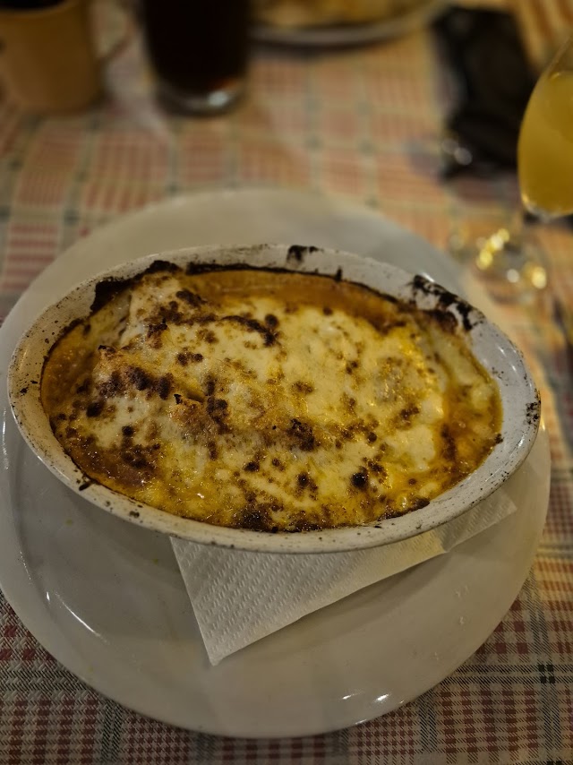 Bubbling baked oven dish